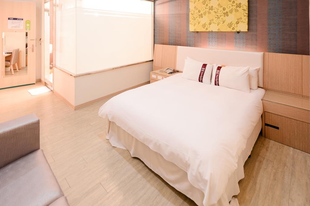 I-Deal Hotel Taichung Bilik gambar