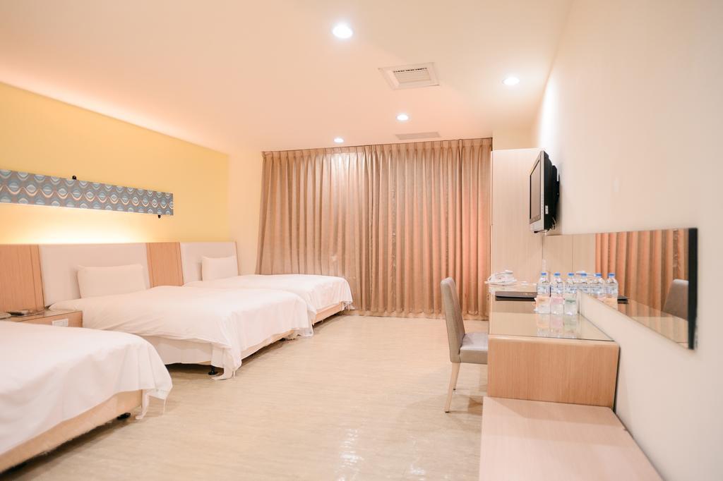 I-Deal Hotel Taichung Bilik gambar