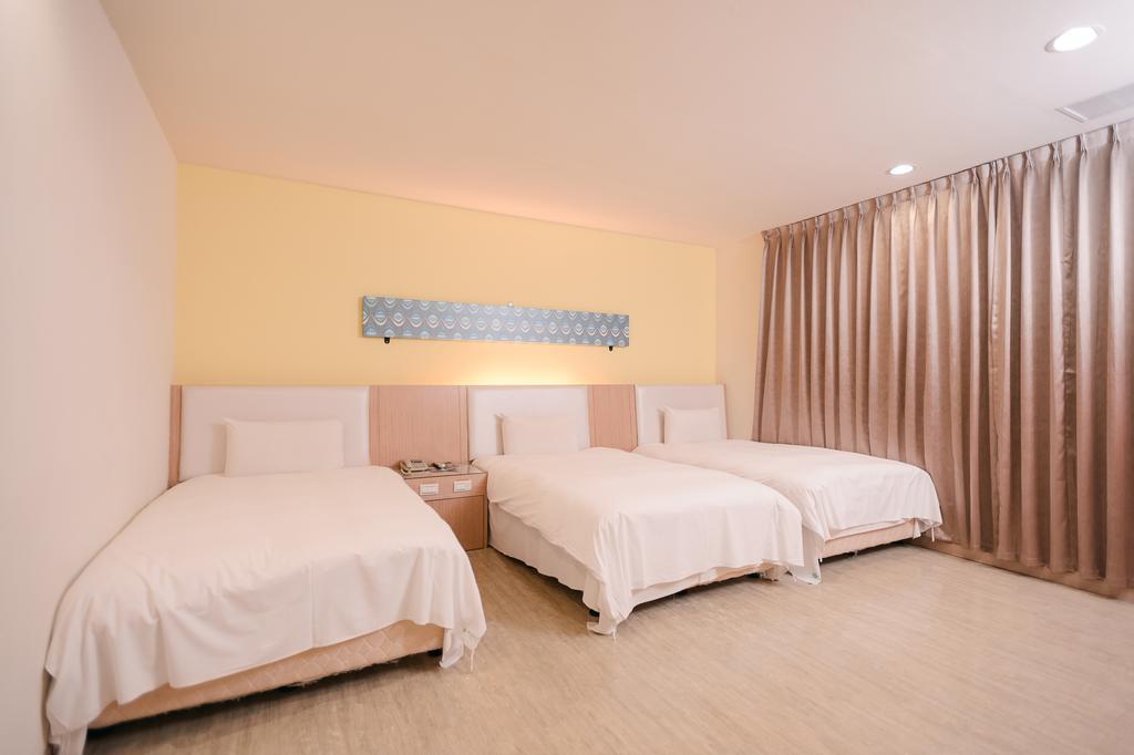 I-Deal Hotel Taichung Bilik gambar