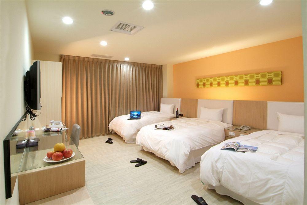 I-Deal Hotel Taichung Luaran gambar