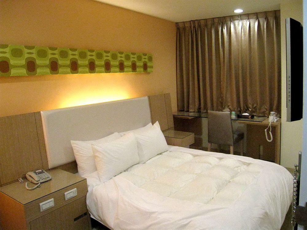 I-Deal Hotel Taichung Luaran gambar