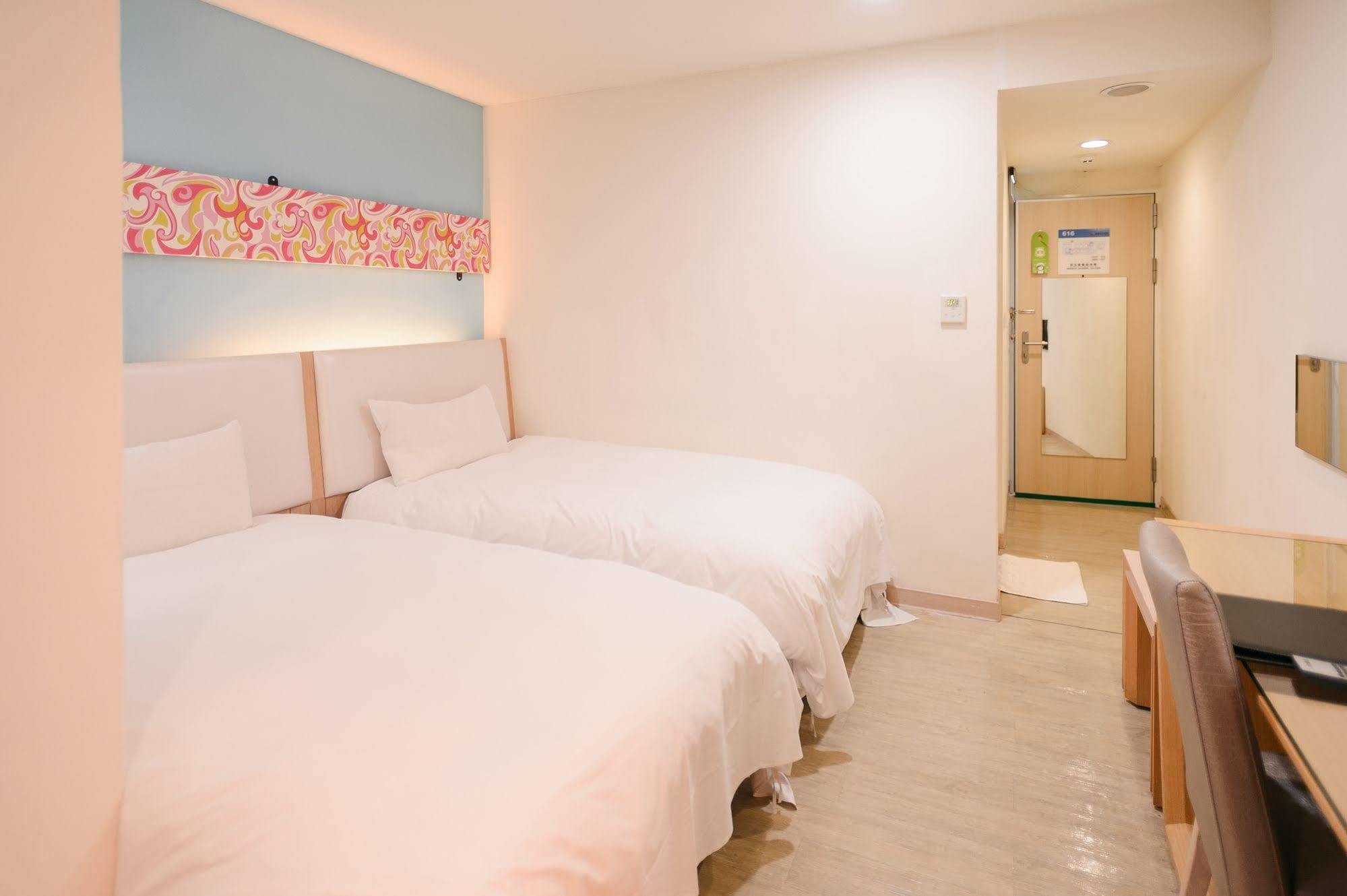 I-Deal Hotel Taichung Luaran gambar